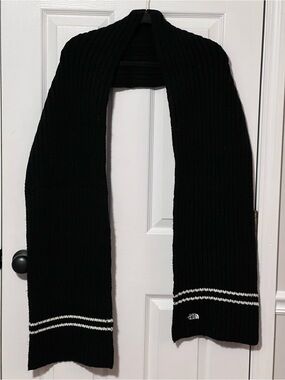 Vintage 2005 The North Face Black Knit Scarf 90” Made in Canada
